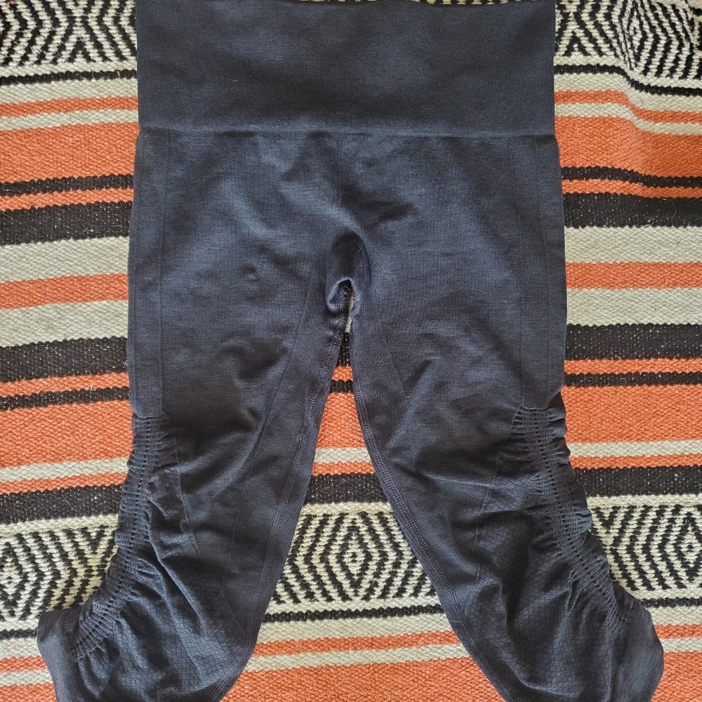 Lululemon Size 2
